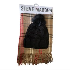 NWT Steve Madden Tartan Plaid Knitted Hat & Wrap Scarf Set Dark Academia